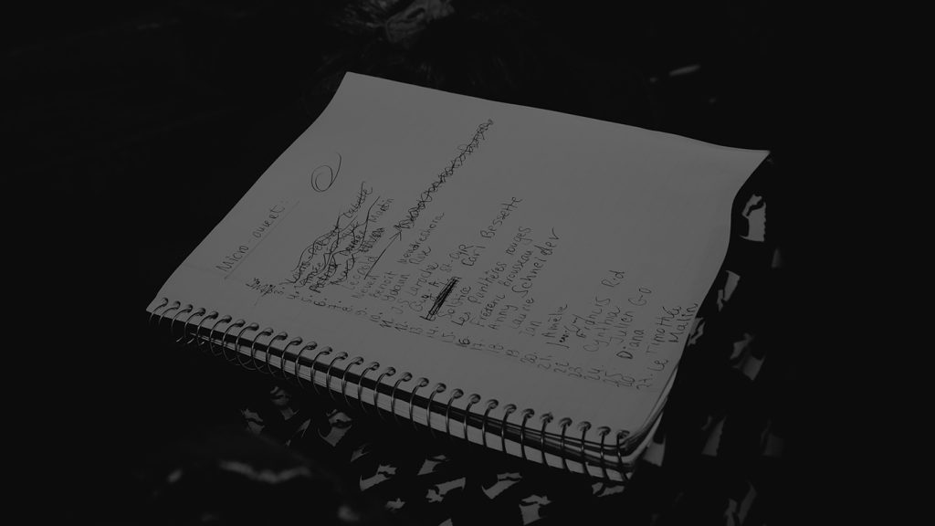 Écoute-t-on dans les micros-libres de poésie?