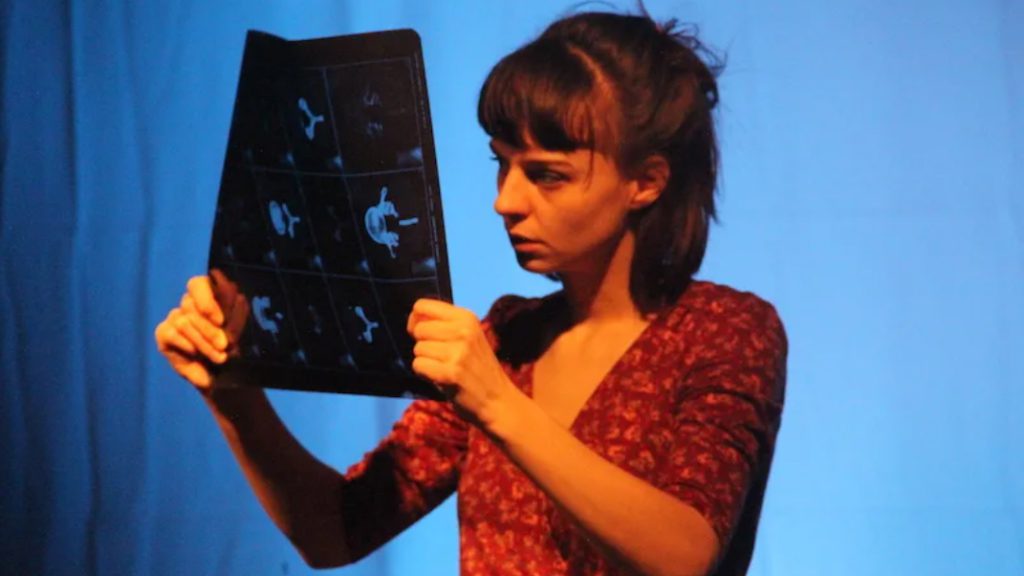 Périnatalités, accouchements et maternités dans Bercer l’enfant manquant : mise en récit et en dialogue des devenirs-mères par le motif de l’enfant manquant, incréé, non né